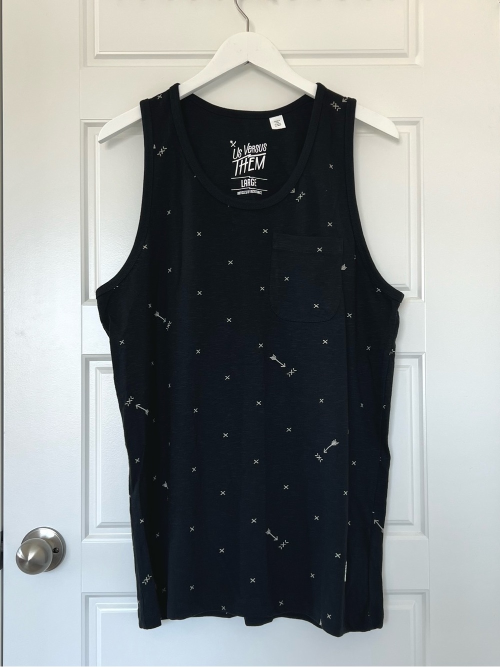 Us Versus Them // NWOT Men's Casual Patterned Tank Top